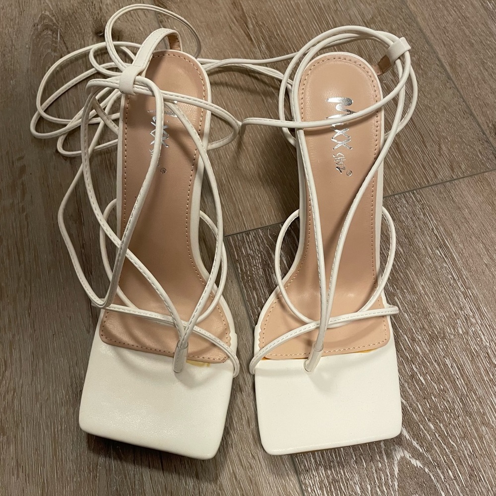 BRAND NEW White Sandal Heels